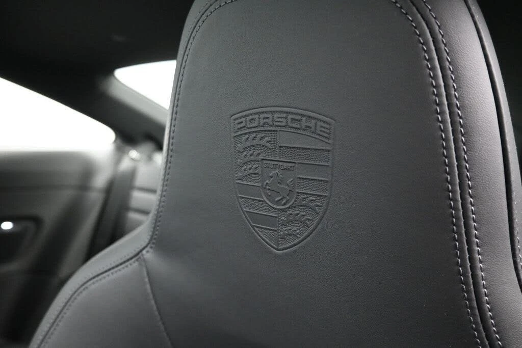 2024 Porsche 992 Carrera - Image 22 of 31