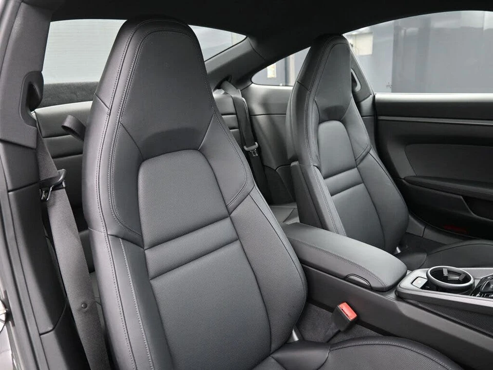 2024 Porsche 992 Carrera - Image 29 of 31