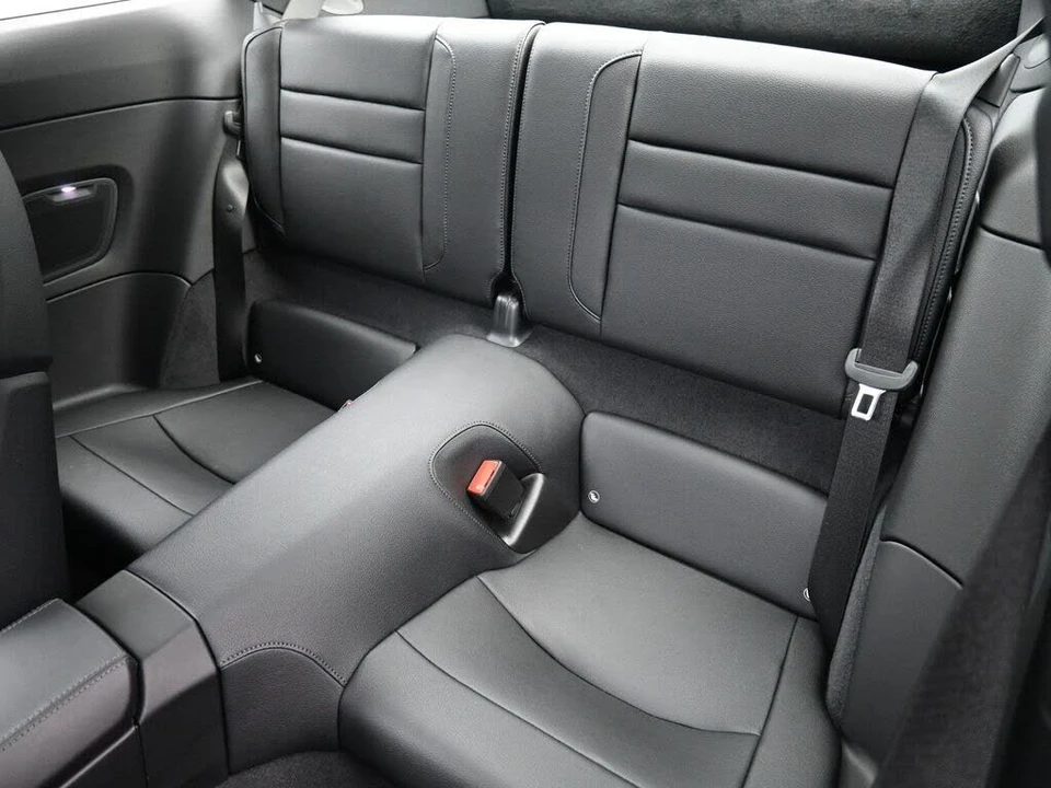 2024 Porsche 992 Carrera - Image 8 of 31