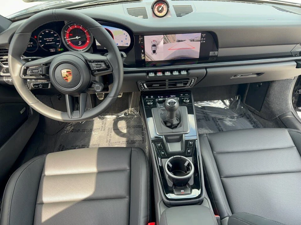 2024 Porsche 992 Carrera - Image 17 of 31