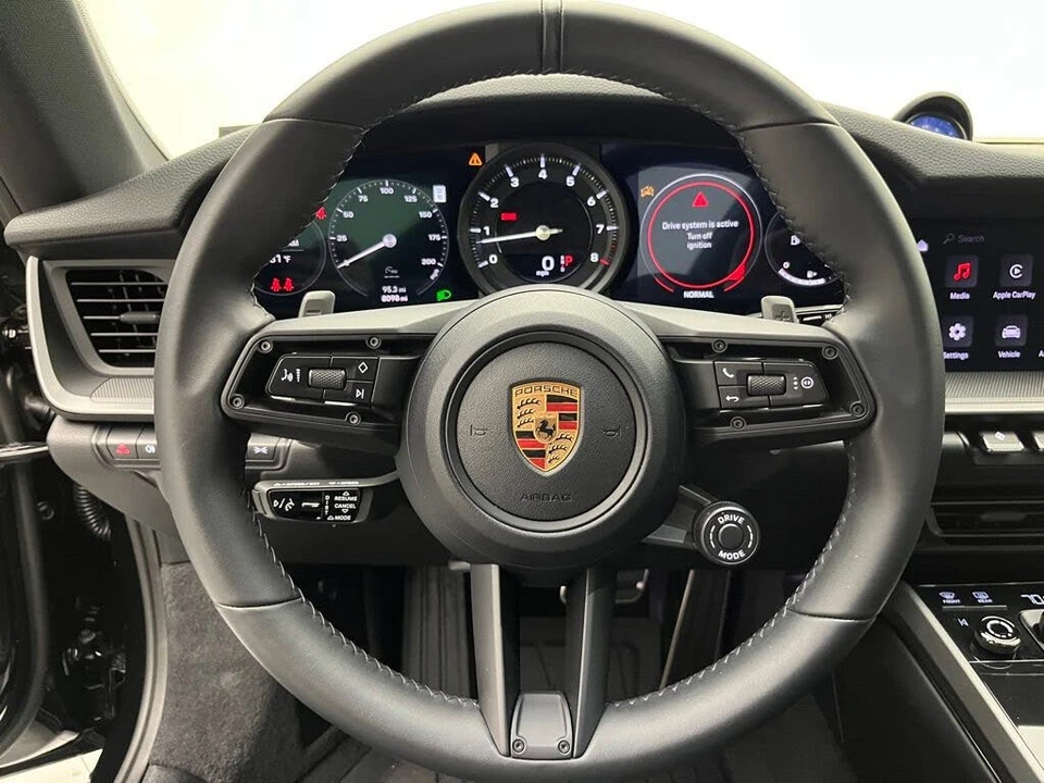 2024 Porsche 992 Carrera - Image 12 of 31