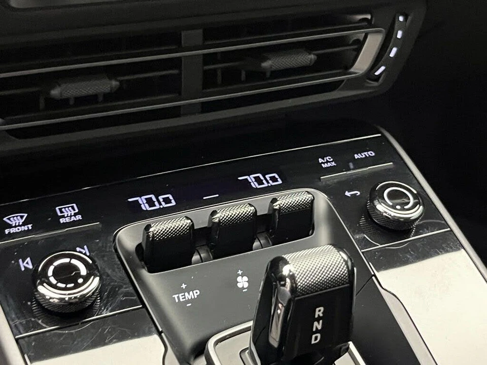 2024 Porsche 992 Carrera - Image 20 of 31