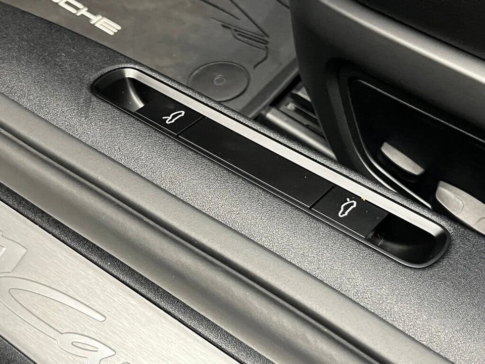 2024 Porsche 992 Carrera - Image 30 of 31