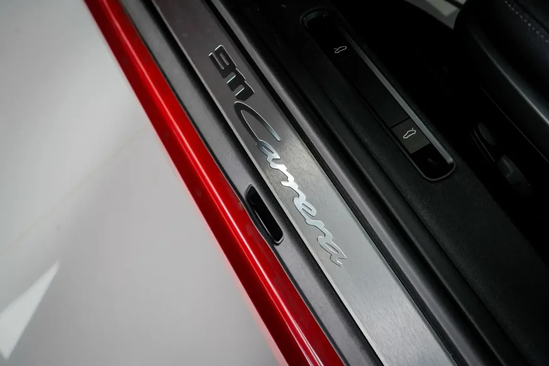 2024 Porsche 992 Carrera - Image 14 of 27