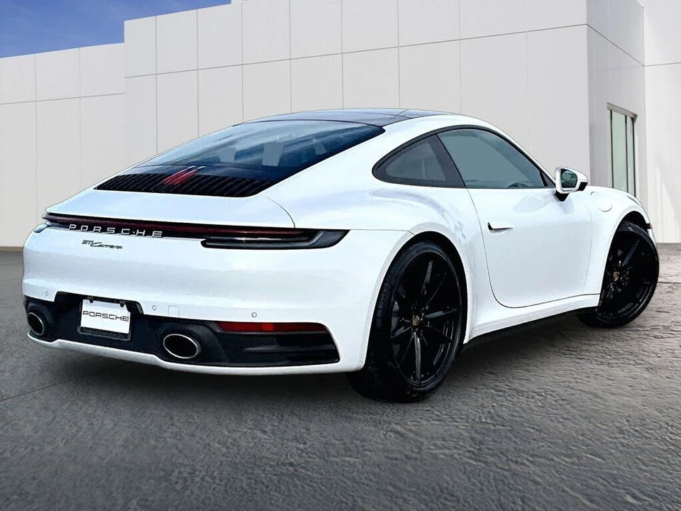2024 Porsche 992 Carrera - Image 7 of 26