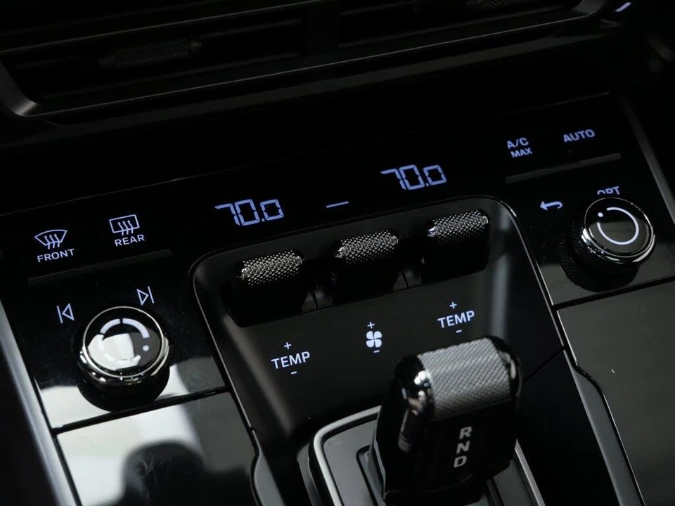 2024 Porsche 992 Carrera - Image 23 of 27