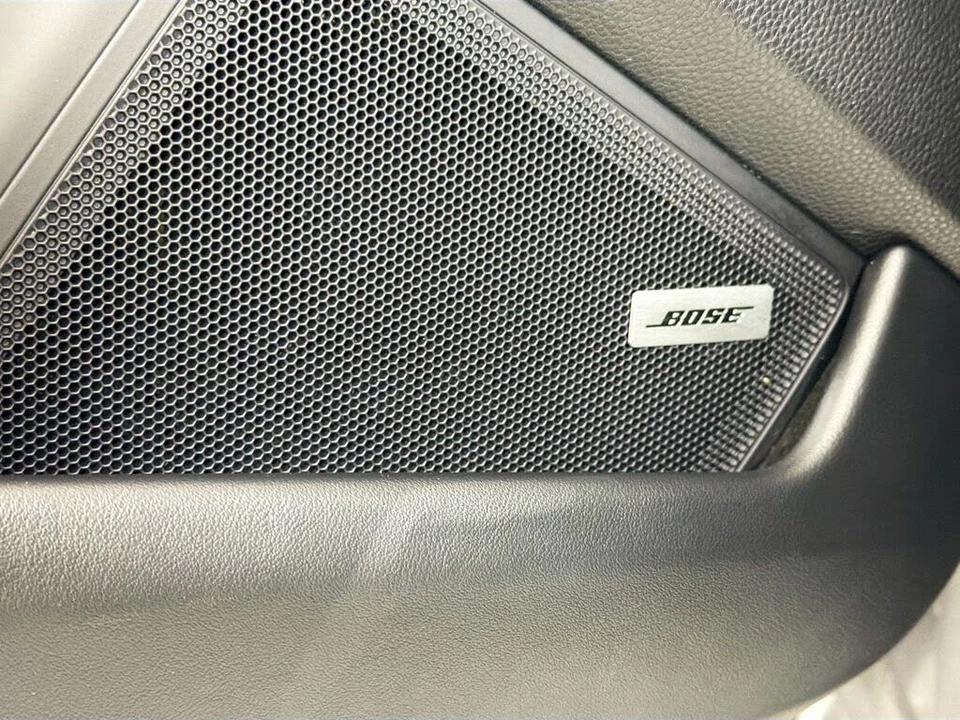 2024 Porsche 992 Carrera - Image 19 of 30