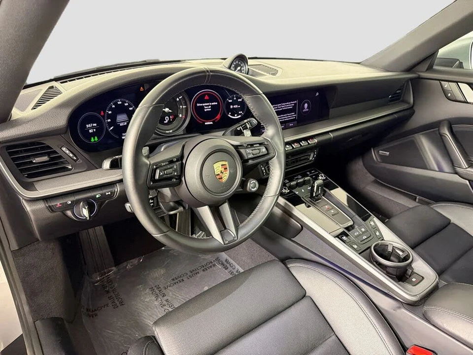 2024 Porsche 992 Carrera - Image 9 of 30