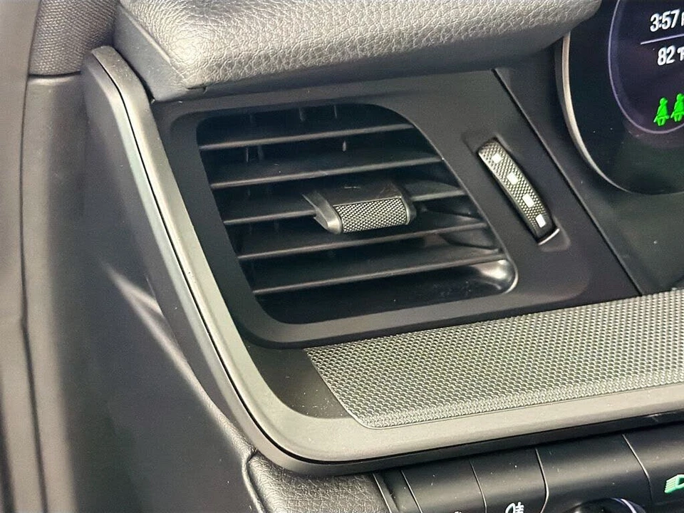 2024 Porsche 992 Carrera - Image 10 of 30