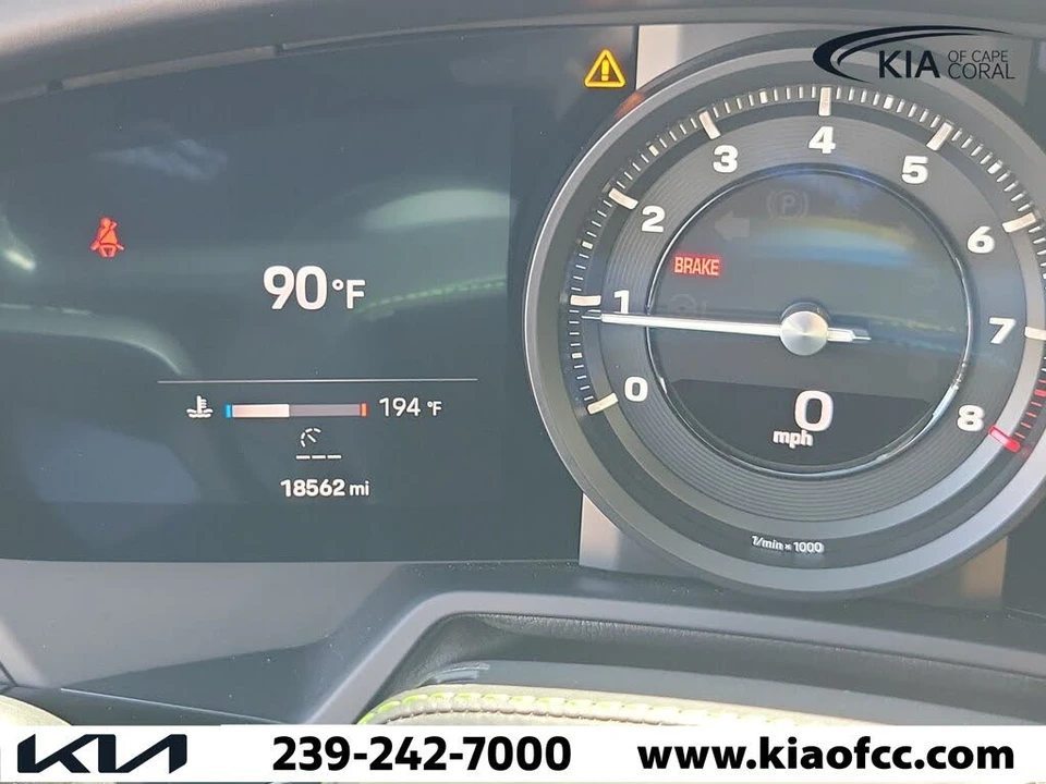 2024 Porsche 992 Carrera - Image 22 of 30