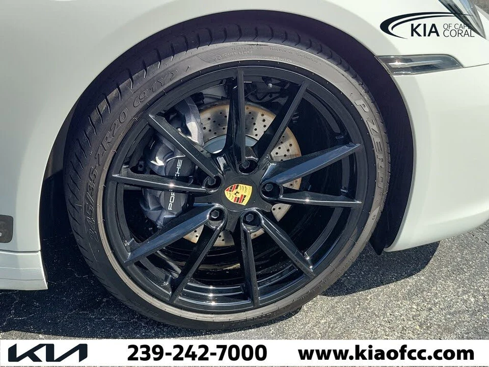 2024 Porsche 992 Carrera - Image 10 of 30