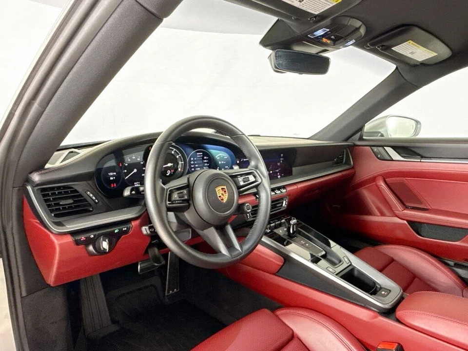 2024 Porsche 992 Carrera - Image 11 of 29