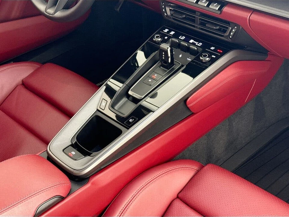 2024 Porsche 992 Carrera - Image 22 of 29