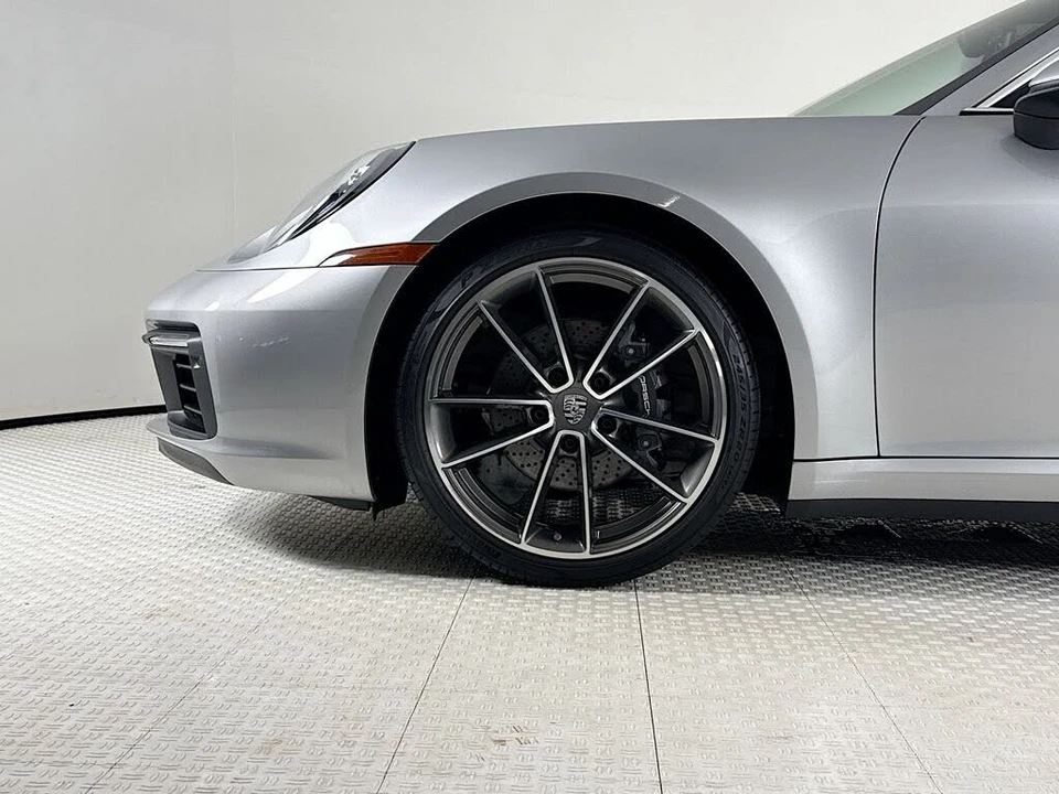 2024 Porsche 992 Carrera - Image 28 of 29