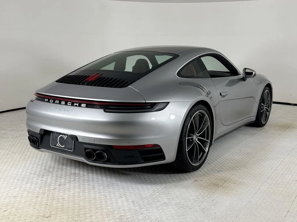 2024 Porsche 992 Carrera - Image 7 of 29