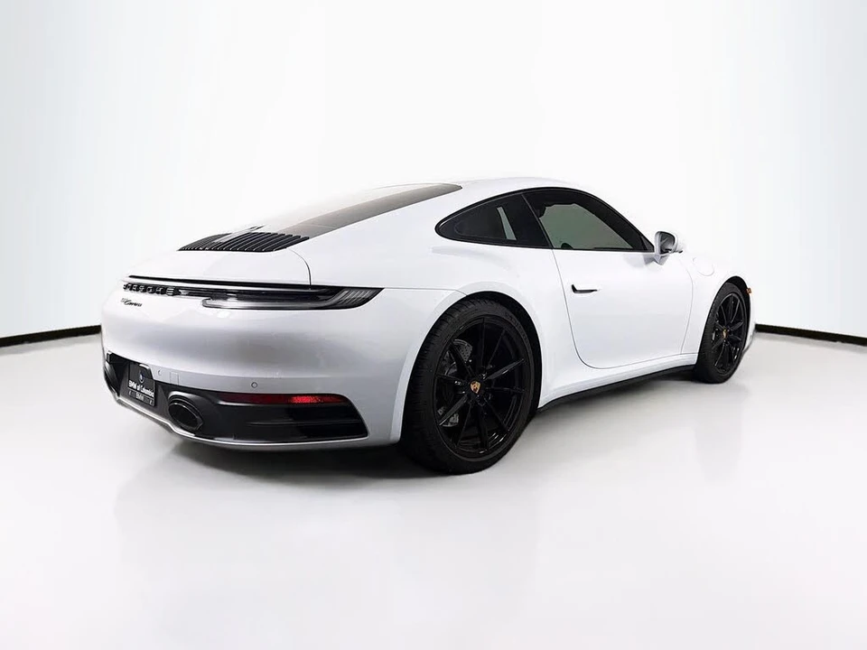 2024 Porsche 992 Carrera - Image 7 of 31