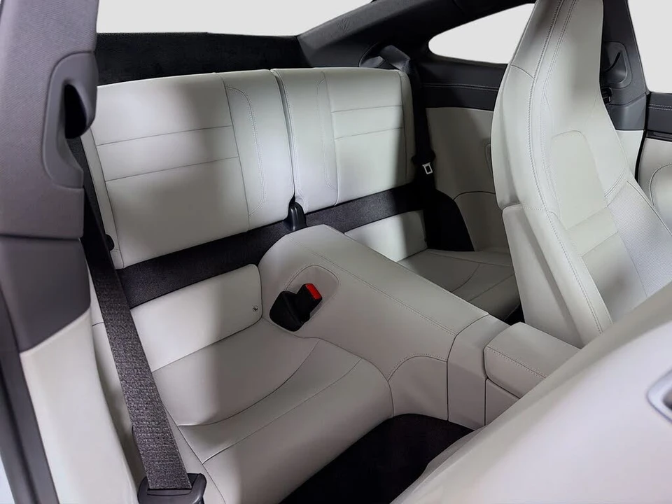 2024 Porsche 992 Carrera - Image 29 of 31