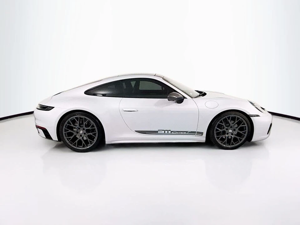 2024 Porsche 992 Carrera - Image 4 of 31