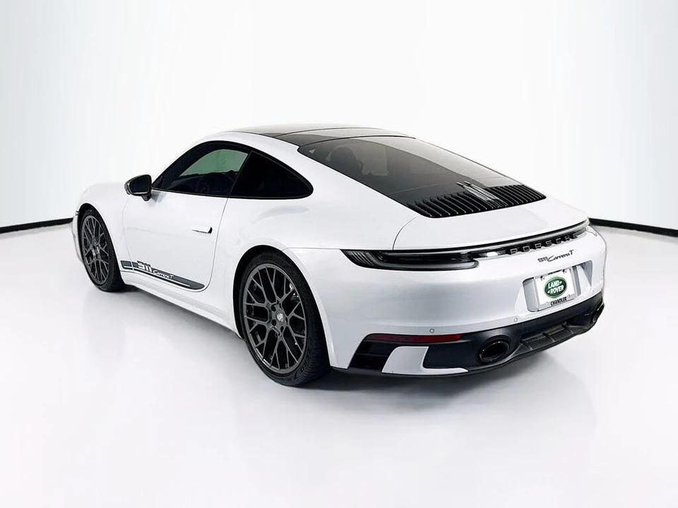2024 Porsche 992 Carrera - Image 7 of 31