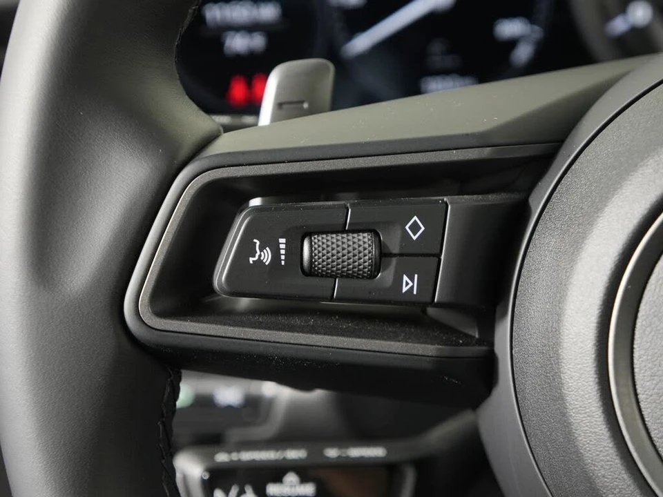 2024 Porsche 992 Carrera - Image 29 of 31