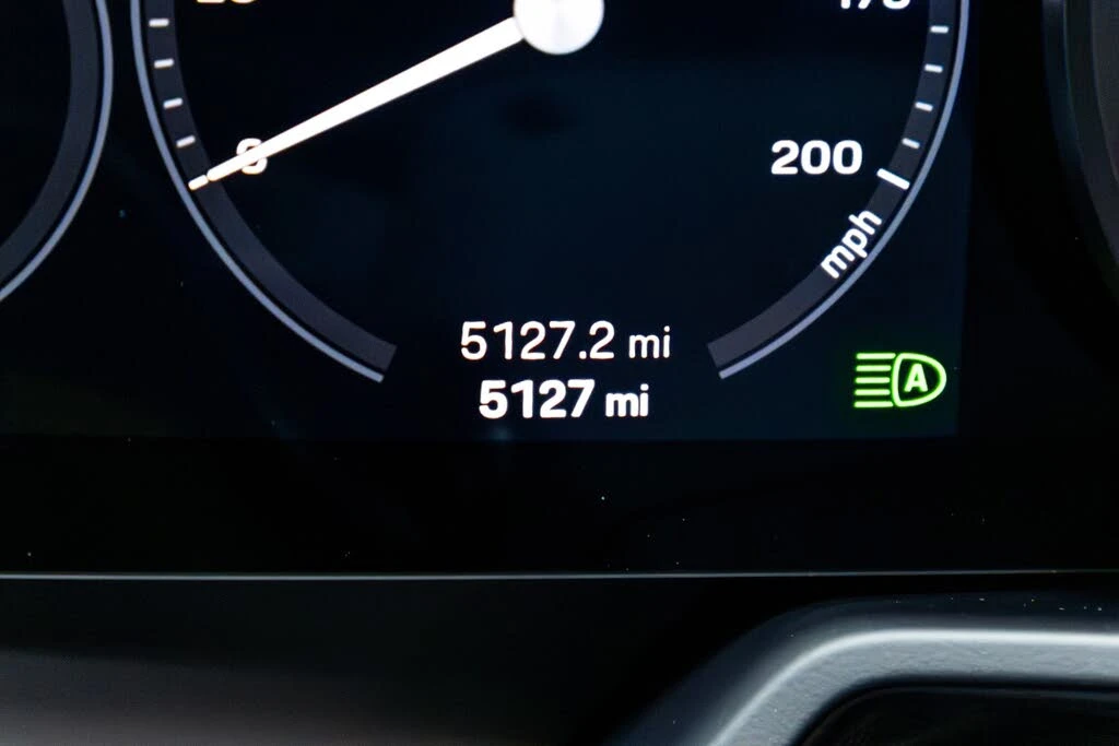 2024 Porsche 992 Carrera - Image 13 of 31