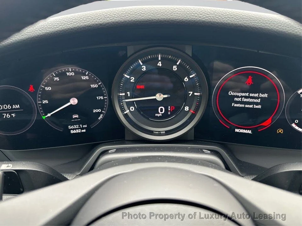 2024 Porsche 992 Carrera - Image 16 of 23