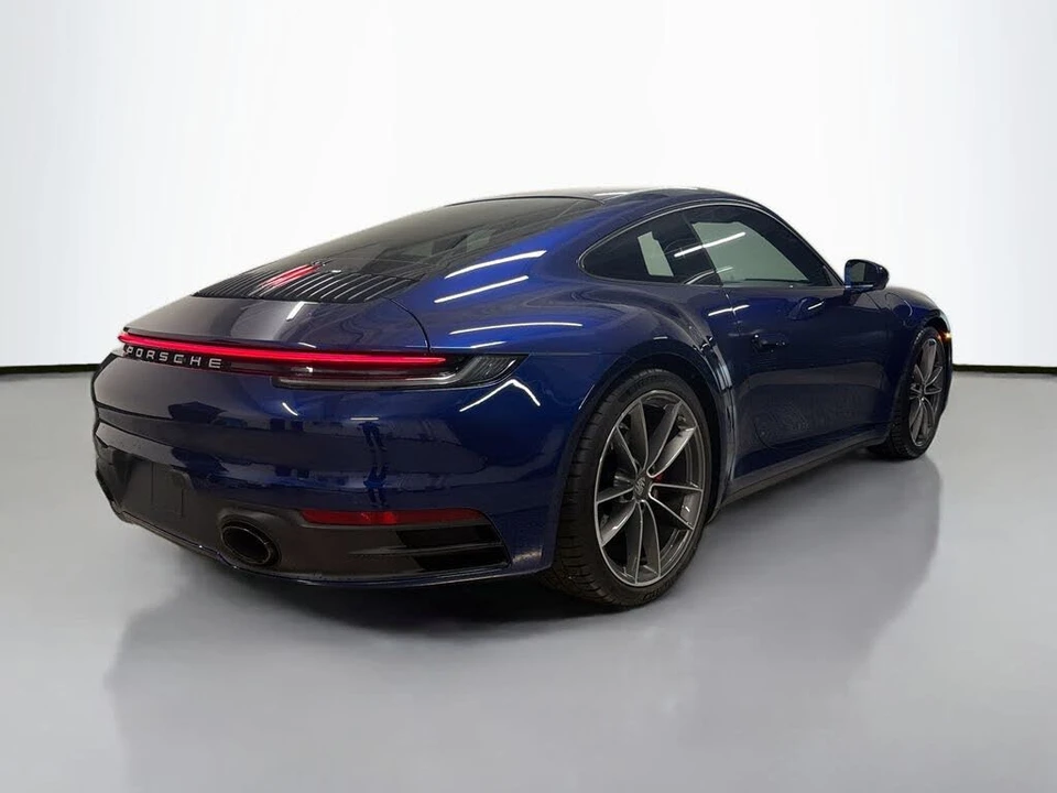 2024 Porsche 992 Carrera - Image 9 of 31