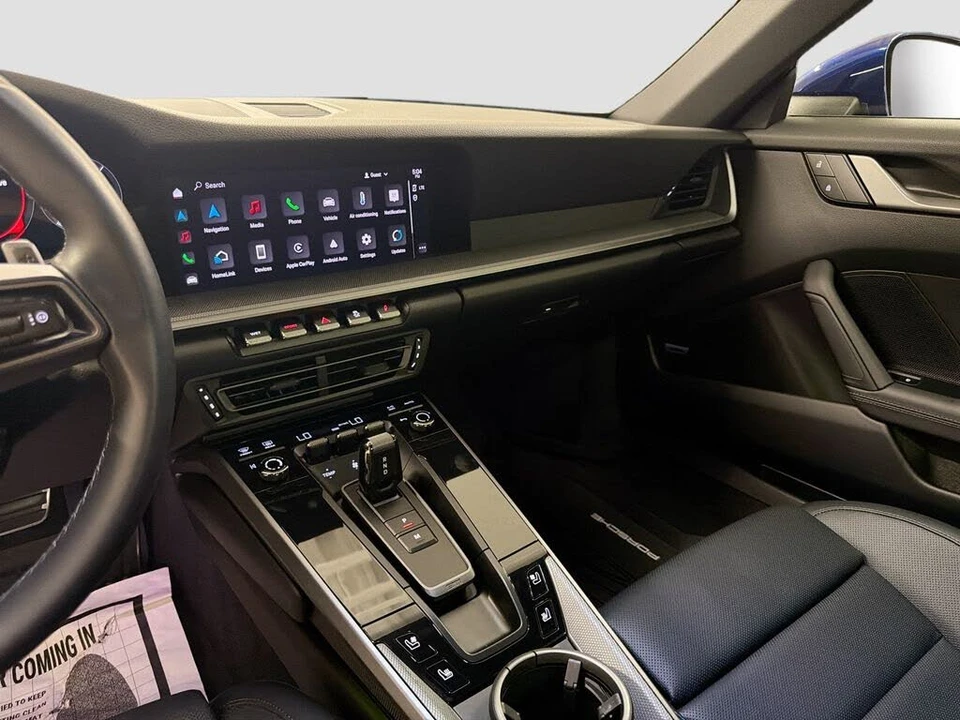 2024 Porsche 992 Carrera - Image 24 of 31