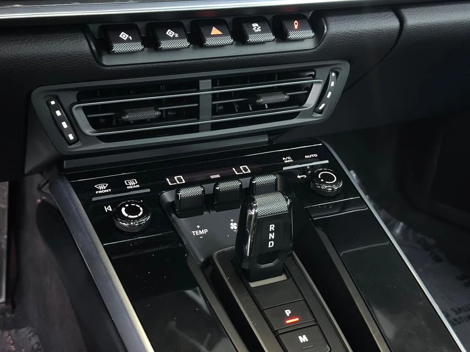 2024 Porsche 992 Carrera - Image 12 of 14