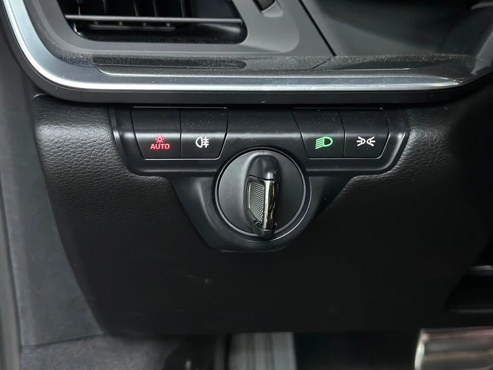 2024 Porsche 992 Carrera - Image 11 of 14