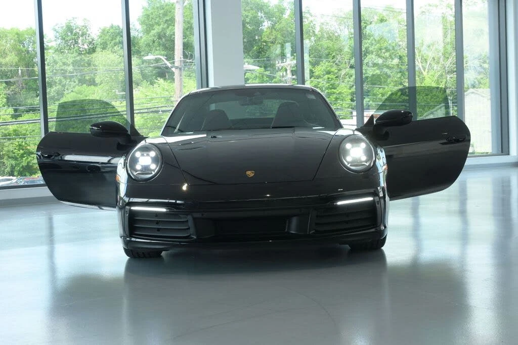 2024 Porsche 992 Carrera - Image 25 of 31