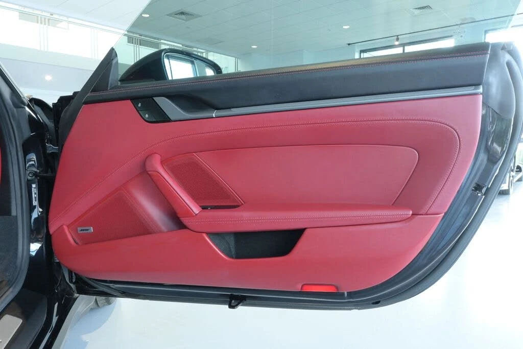 2024 Porsche 992 Carrera - Image 21 of 31