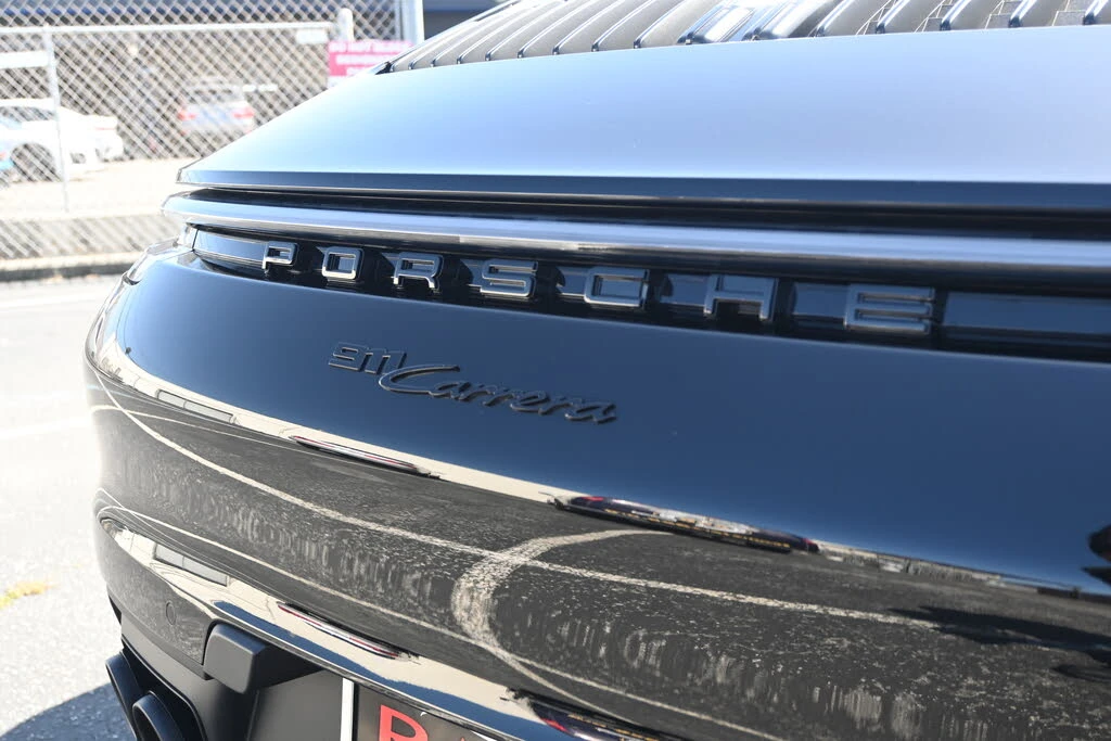 2024 Porsche 992 Carrera - Image 22 of 31