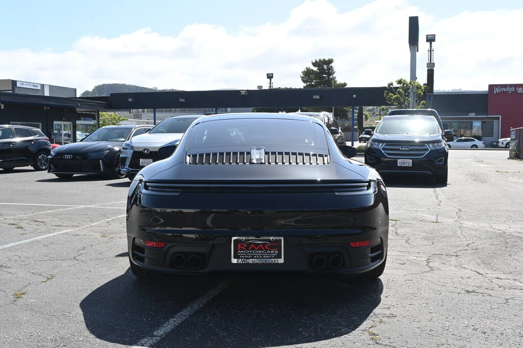 2024 Porsche 992 Carrera - Image 9 of 31
