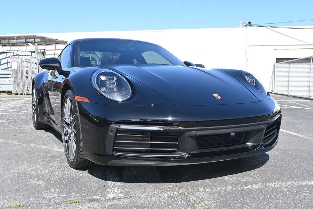 2024 Porsche 992 Carrera - Image 11 of 31