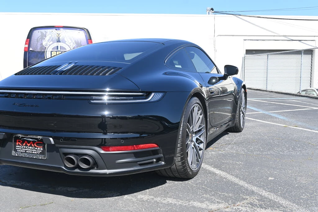 2024 Porsche 992 Carrera - Image 26 of 31