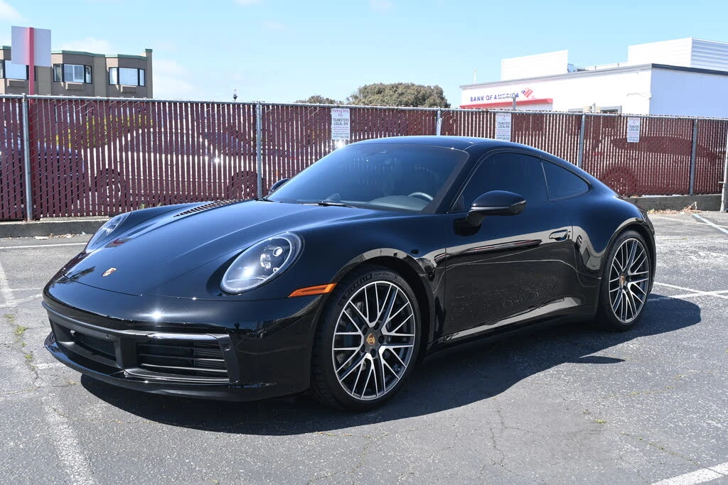 2024 Porsche 992 Carrera - Image 2 of 31