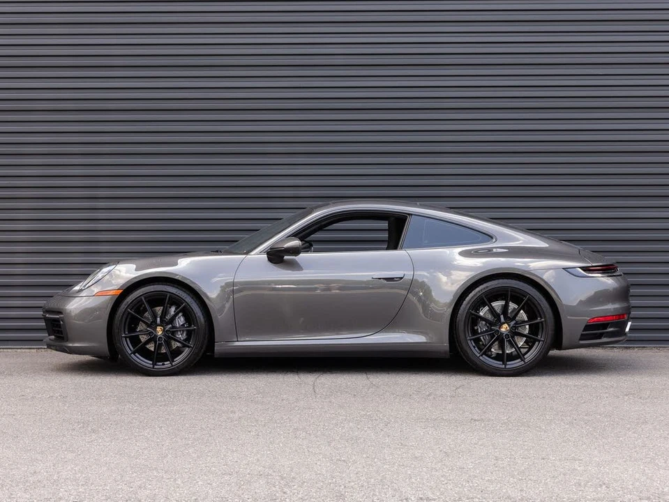 2024 Porsche 992 Carrera - Image 2 of 31