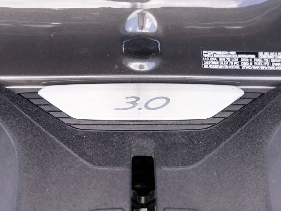 2024 Porsche 992 Carrera - Image 26 of 31