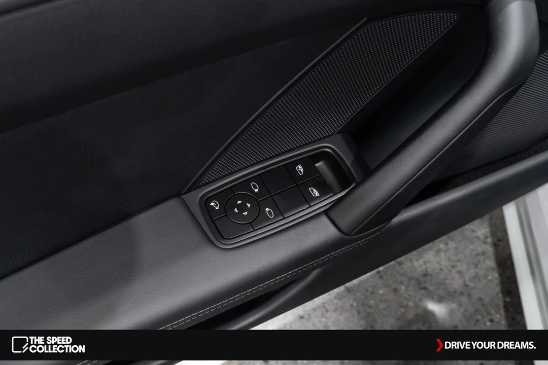 2024 Porsche 992 Carrera - Image 11 of 21
