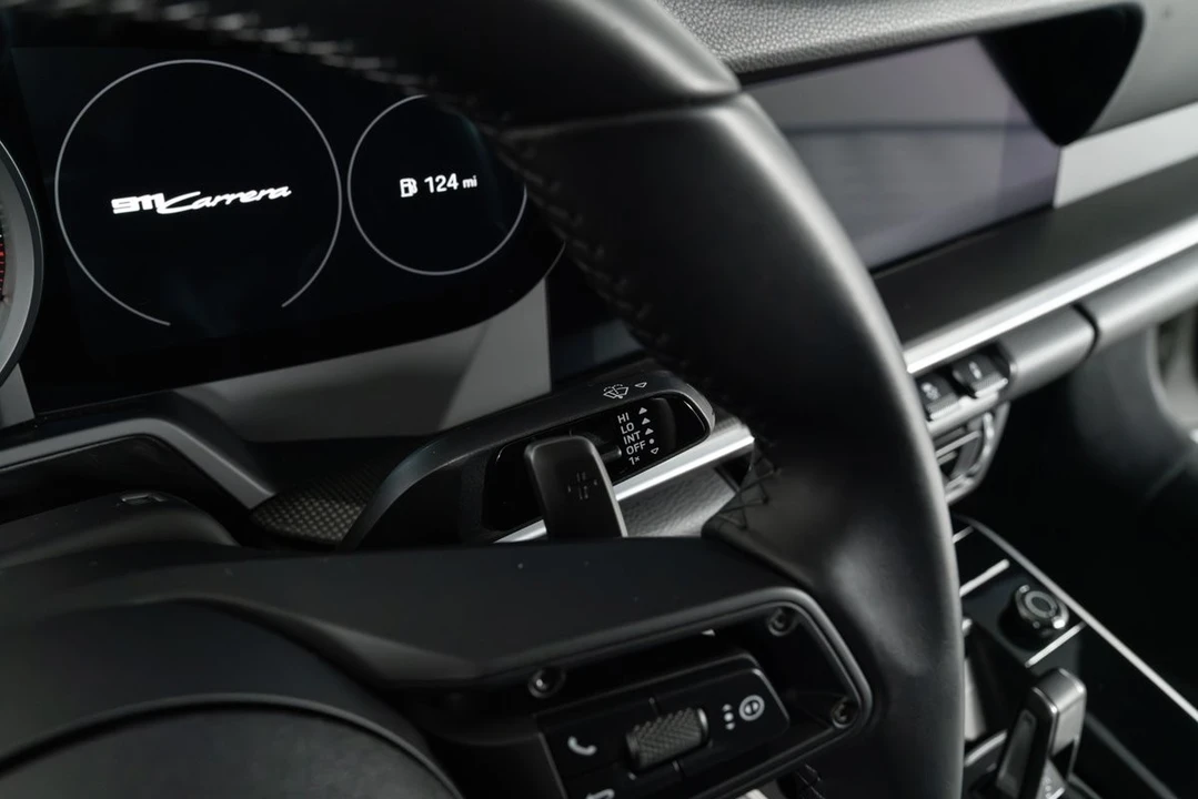 2024 Porsche 992 Carrera - Image 23 of 31