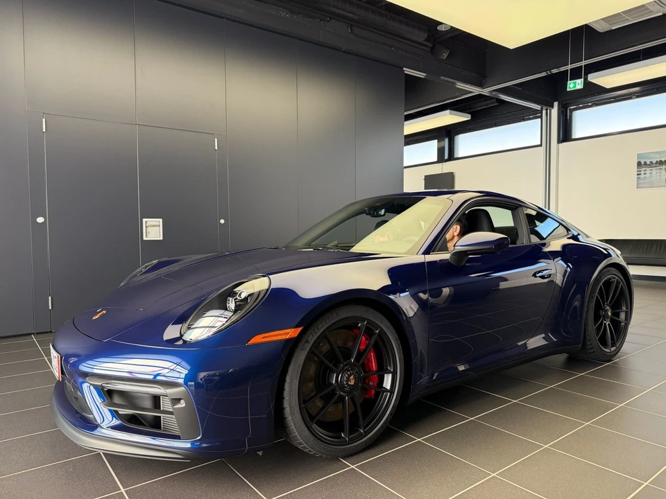 2024 Porsche 992 Carrera GTS - Image 4 of 6