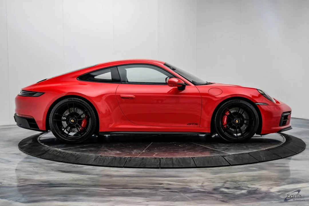 2024 Porsche 992 Carrera GTS - Image 19 of 31