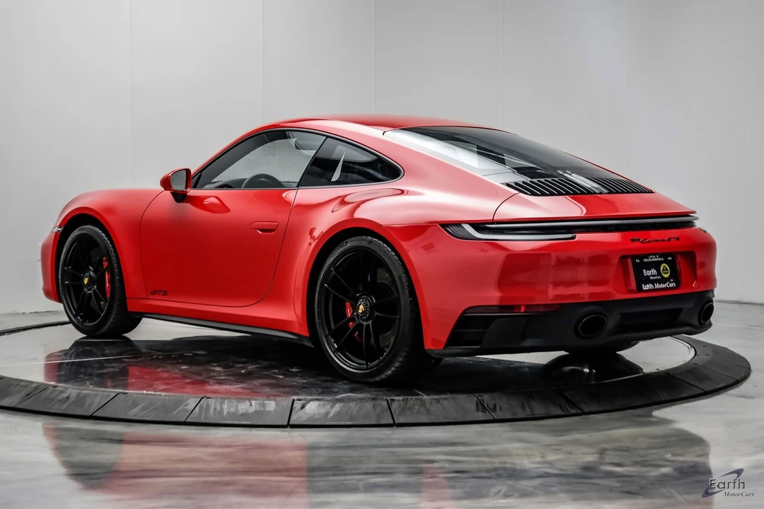 2024 Porsche 992 Carrera GTS - Image 10 of 31