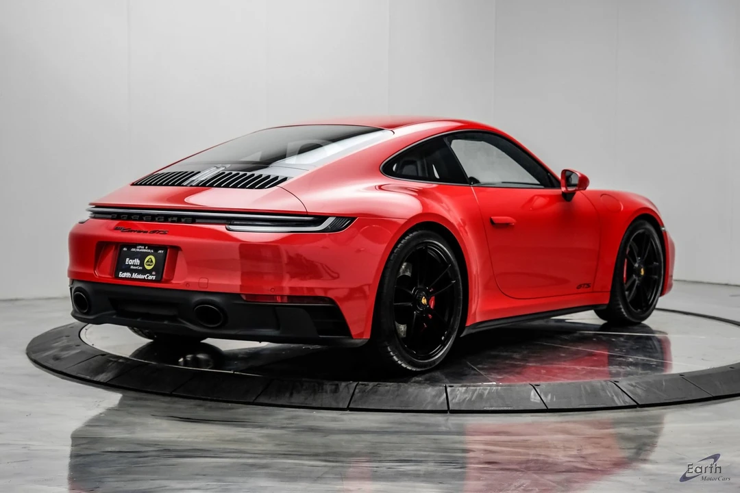 2024 Porsche 992 Carrera GTS - Image 16 of 31