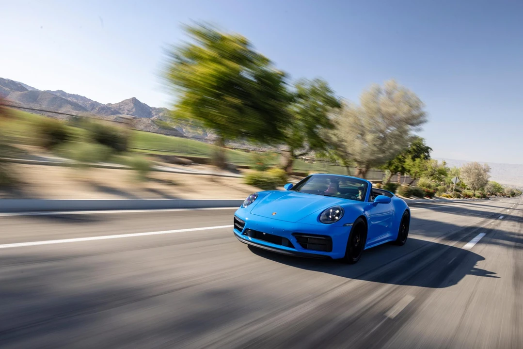 2024 Porsche 992 Carrera GTS - Image 3 of 31
