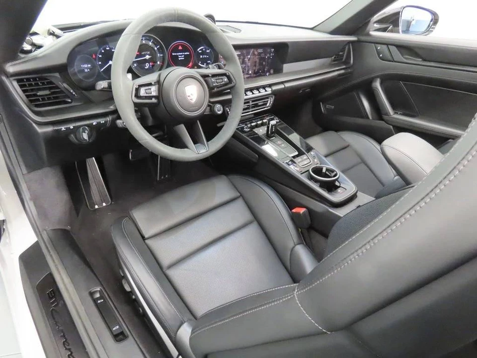 2024 Porsche 992 Carrera GTS - Image 4 of 5