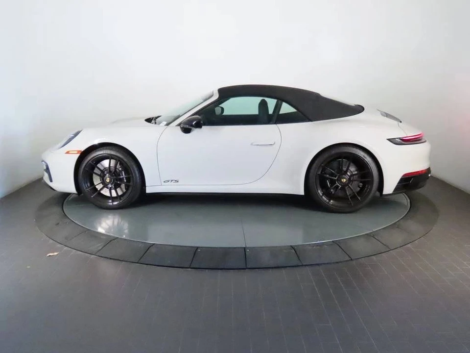 2024 Porsche 992 Carrera GTS - Image 2 of 5
