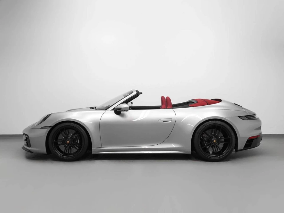 2024 Porsche 992 Carrera GTS - Image 2 of 5