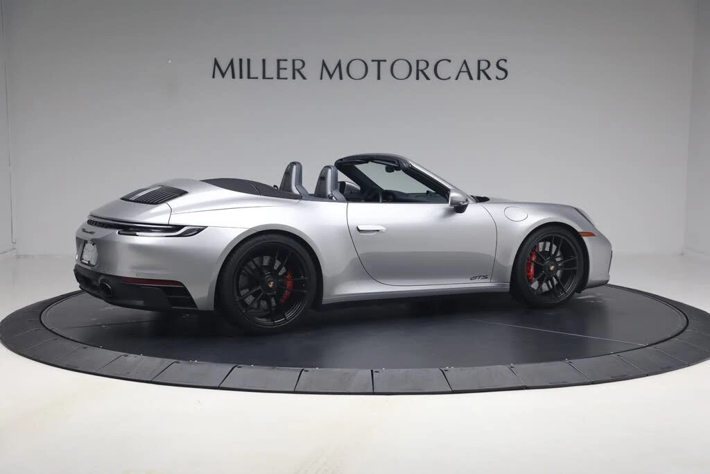 2024 Porsche 992 Carrera GTS - Image 8 of 31